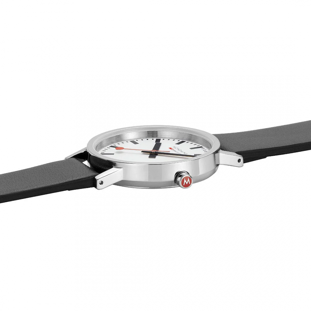 Armbåndsur Mondaine Classic Hvit/Lær Ø36 mm A660.30314.16SBBV